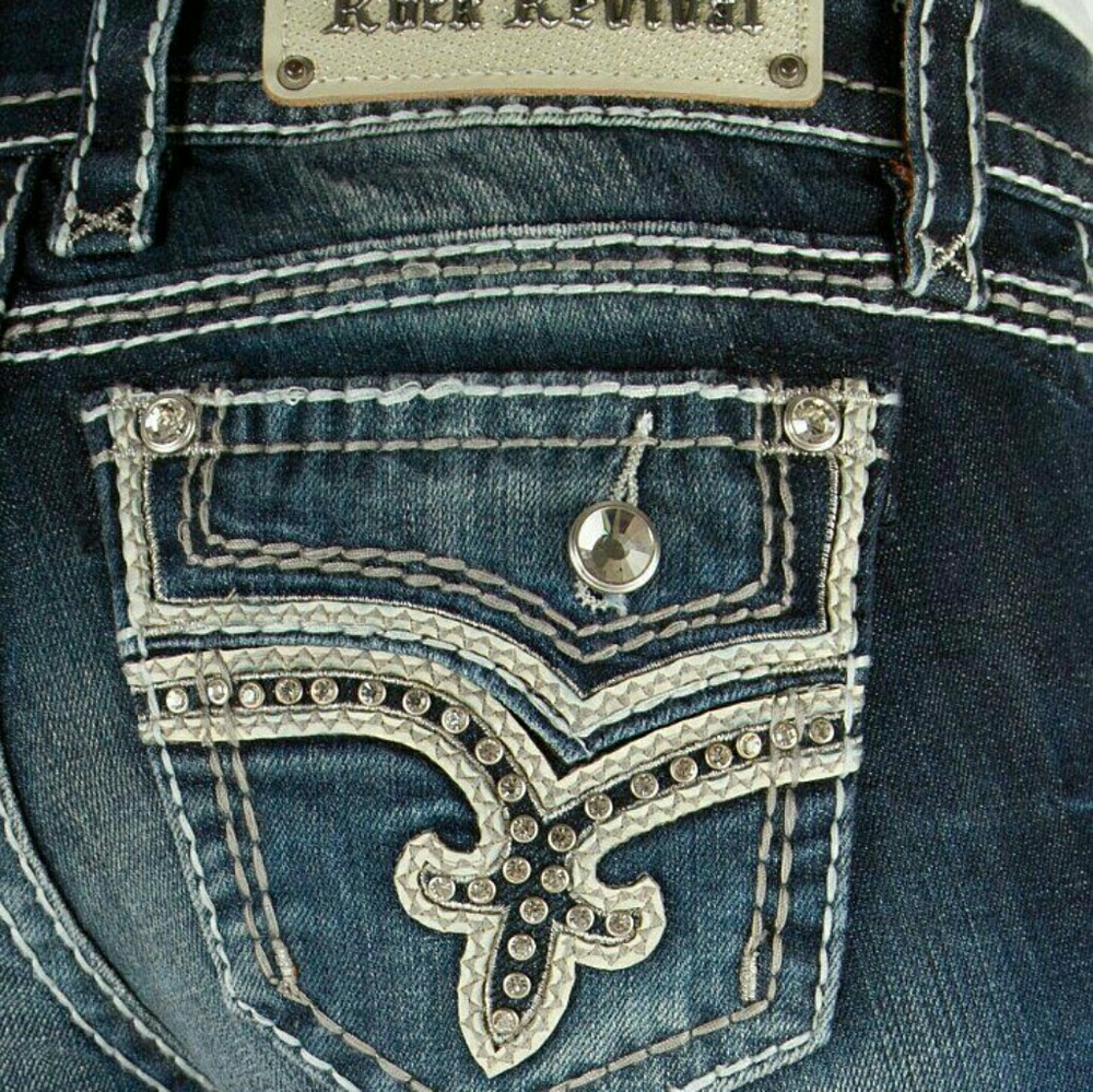 Rock Revival Betty Mid-Rise Boot Jeans New